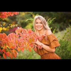 Meet your Posher, Aly